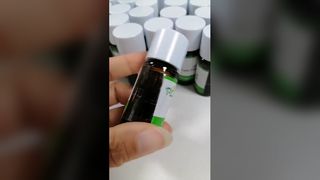 Óleo com fragrância de capim-limão para sabonete e shampoo