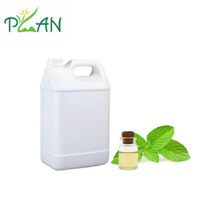 Óleos essenciais com aroma de hortelã